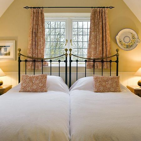 Goodwood Coach House Villa Westhampnett Exterior foto